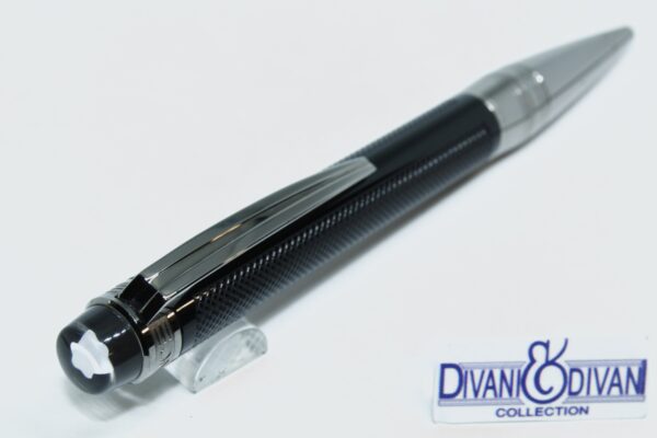 Montblanc Starwalker Extreme in Resin